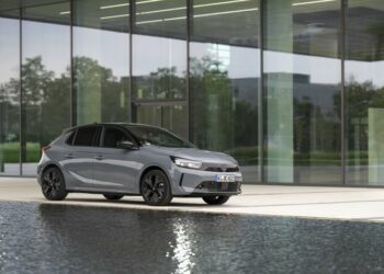 Yeni Opel Corsa, Sürücü Destek Sistemleri İle Daha Güvenli ve Daha Rahat Bir Sürüş Sağlıyor!