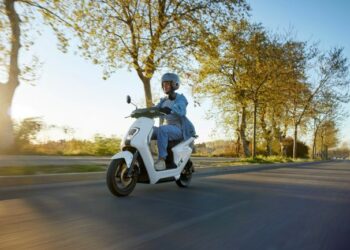 Honda’nın ilk iki tekerlekli elektrikli aracı EM1 e: Türkiye’de