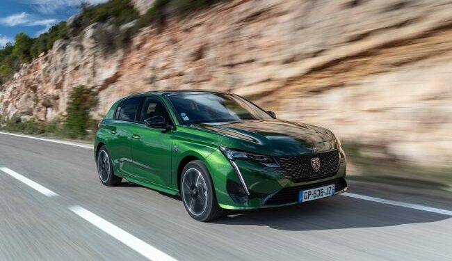 Göz Alıcı %100 Elektrikli Peugeot E-308 Türkiye'de Satışa Sunuldu!