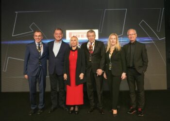 Pirelli Antik Yollarda ile tarihin ilk teker izlerinden sürdürülebilir dünyaya uzanan bir serüven: 30 günde 150 antik yol ve 10 bin kilometre