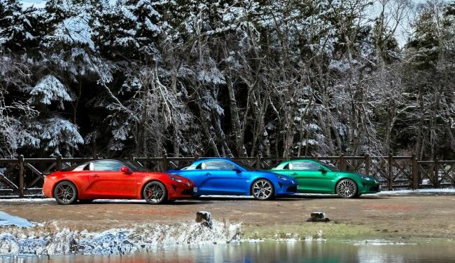 Alpine, markanın doğduğu Fransız Alplerinden esinlenen ve Uludağ’da gerçekleşen lansmanla tanıtıldı.