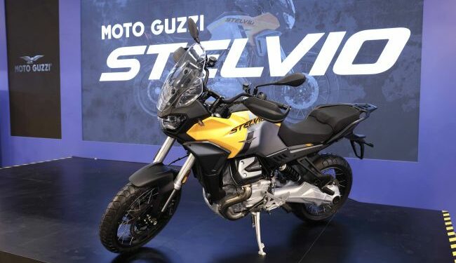 Moto Guzzi’nin Konforlu Macera Motosikleti Stelvio Türkiye’de!