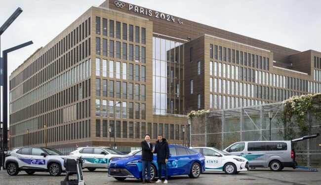 Toyota’nın Gelişmiş Mobilite Araçları Paris 2024 İçin Yerini Almaya Başladı