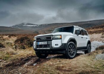 Yeni Toyota Land Cruiser Yeni Nesliyle Maceracı Kimliğini Daha da Güçlendirdi