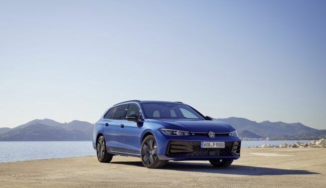 Segmentinin hâkimi Yeni Passat, Volkswagen Yetkili Satıcılarında yerini aldı