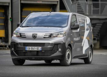 Stellantis, “Pro One” İle, Avrupa Hafif Ticari Araç Pazarında Liderliğini Sürdürüyor