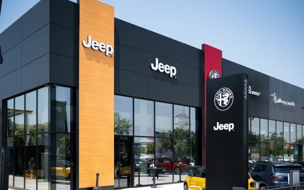 Alfa Romeo ve Jeep Türkiye’deki Büyümesine İzmir’de Arkas Otomotiv ile Devam Ediyor