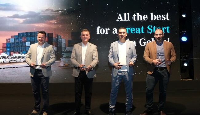 Mercedes-Benz’in 210 milyon TL’lik yatırım yaptığı yeni Parça Lojistik Merkezi açıldı