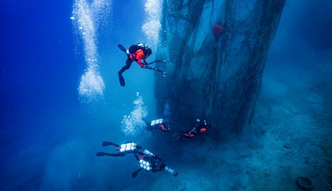 Hyundai Ege Denizi’ni Temizlemek İçin Düğmeye Basıyor