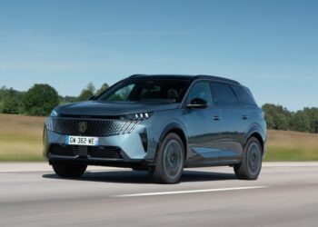 Peugeot'un 7 Koltuklu Suv'u Yeni 5008 ve E-5008 Yılın Son Çeyreğinde Türkiye'de!