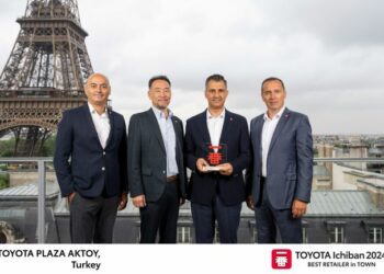 Toyota Ichiban Ödülü Toyota Plaza Aktoy ve Toyota Plaza Toyan’a Verildi 