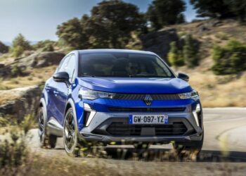 Yenilenen Renault Captur Hybrid Motor Versiyonları İle Türkiye'de