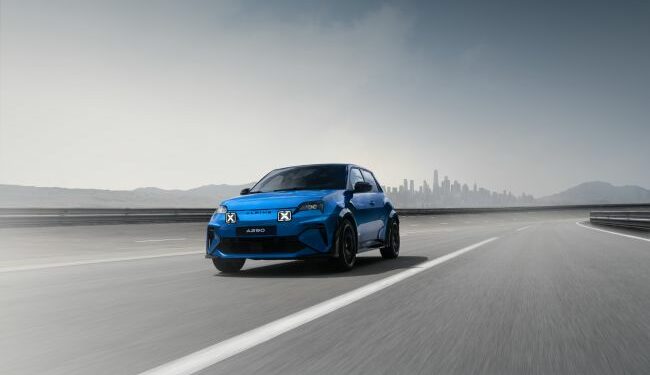 Alpine Ruhu Şehrin Sokaklarına Taşınıyor: ALPINE A290