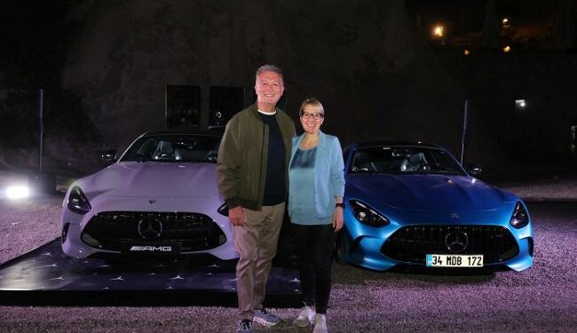 Yeni Mercedes-AMG GT 63 4MATIC+ ile göz alıcı sportiflik