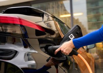 Toyota, Avrupa’da Tam Hibritler Dahil Çoklu Mobilite Stratejisiyle 6 Milyonluk Elektrifikasyonlu Araç Satışına Ulaştı 