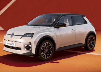 İkonik Renault 5, Roland-Garros'ya Özel Olarak Yeniden Tasarlandı