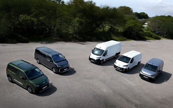 Toyota Yeni Ticari Araçlarla Segmentteki İddiasını “Bambaşka” Bir Yere Taşıdı