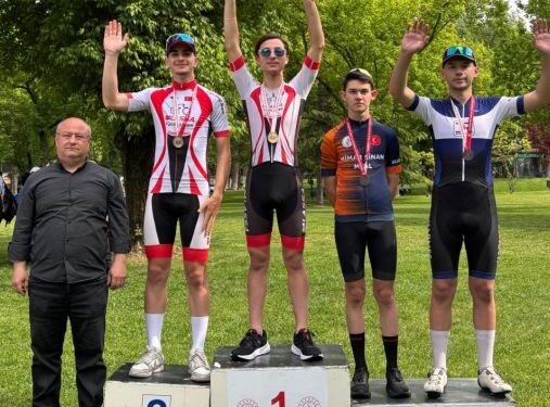 Brisaspor Bisiklet Takımı’ndan Ankara ve Bursa'da Madalya Yağmuru