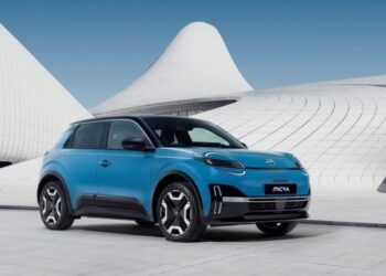 Nissan MICRA elektrikli olarak geri dönüyor!