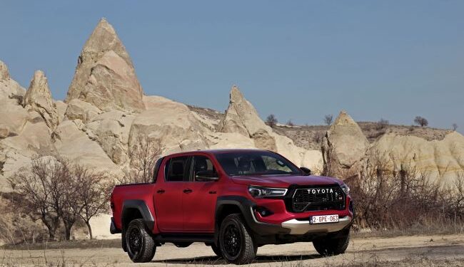Toyota Hilux’ın En Sportif ve En Güçlü Versiyonu GR SPORT Türkiye’de 