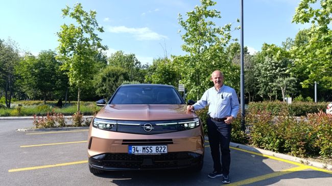 Elektrikli SUV Arayanlara: Opel Grandland Elektrik GS Test ve İzlenimi