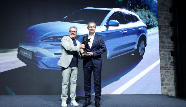 Türkiye’de Yılın Otomobili “BYD SEAL U” Seçildi