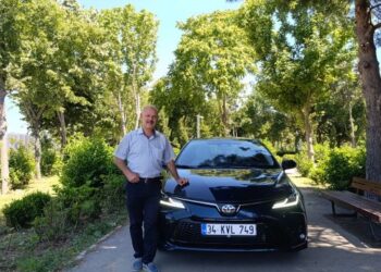 Toyota Corolla 1.8 Hybrid Test ve İzlenimi