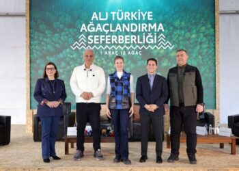 ALJ Türkiye Ağaçlandırma Seferberliği’nin İlk Adımını 310 Bin Fidan ile İzmir’de Attı