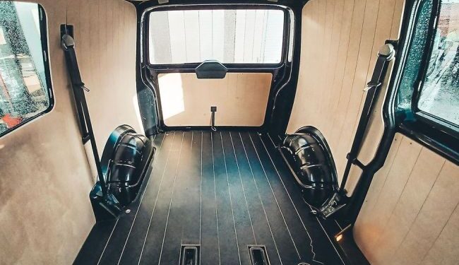 Araç İçi Panelvan Kaplama Fiyatları Sektörde Nasıl Şekilleniyor?