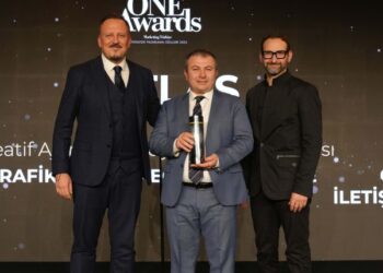 Petlas'a ''Yılın İtibarlı Otomotiv Lastiği'' Markası Ödülü!