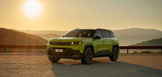 Yeni Compass e-Hybrid, Üst Düzey Konfor ve Jeep Ruhunu Bir Arada Sunuyor!