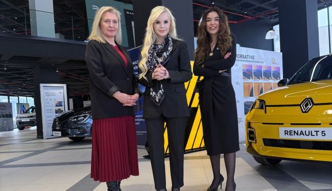 Koçaslanlar Motorlu Araçlar 8 Mart Kadınlar Günü Kapsamında Çalışan Kadınları Unutmadı!