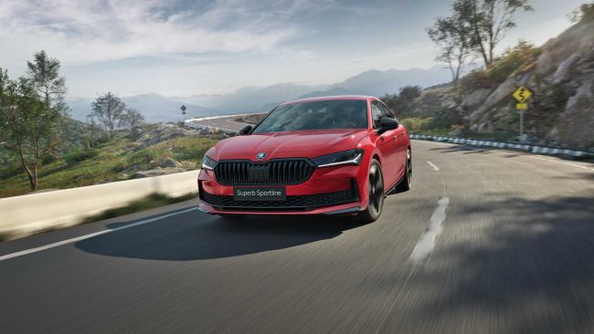 Škoda’nın Sportifliği ve Verimliliği Buluşturan Modeli Superb Sportline MHEV Satışa Sunuldu