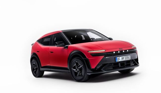 Hyundai IONIQ 3’ü Milano Tasarım Haftası’nda Tanıttı